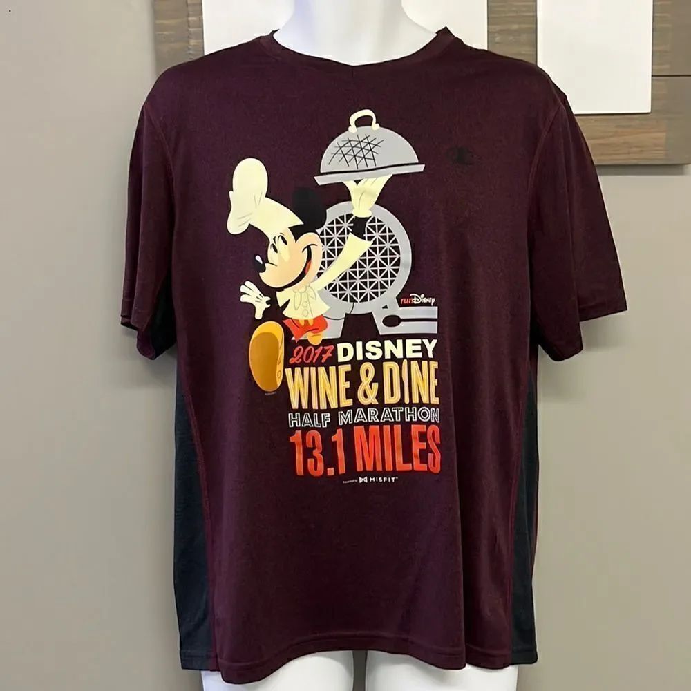 Champion Vapor Disney 2017 Disney Wine and Dine Short Sleeve T-Shirt w/ Mesh- L